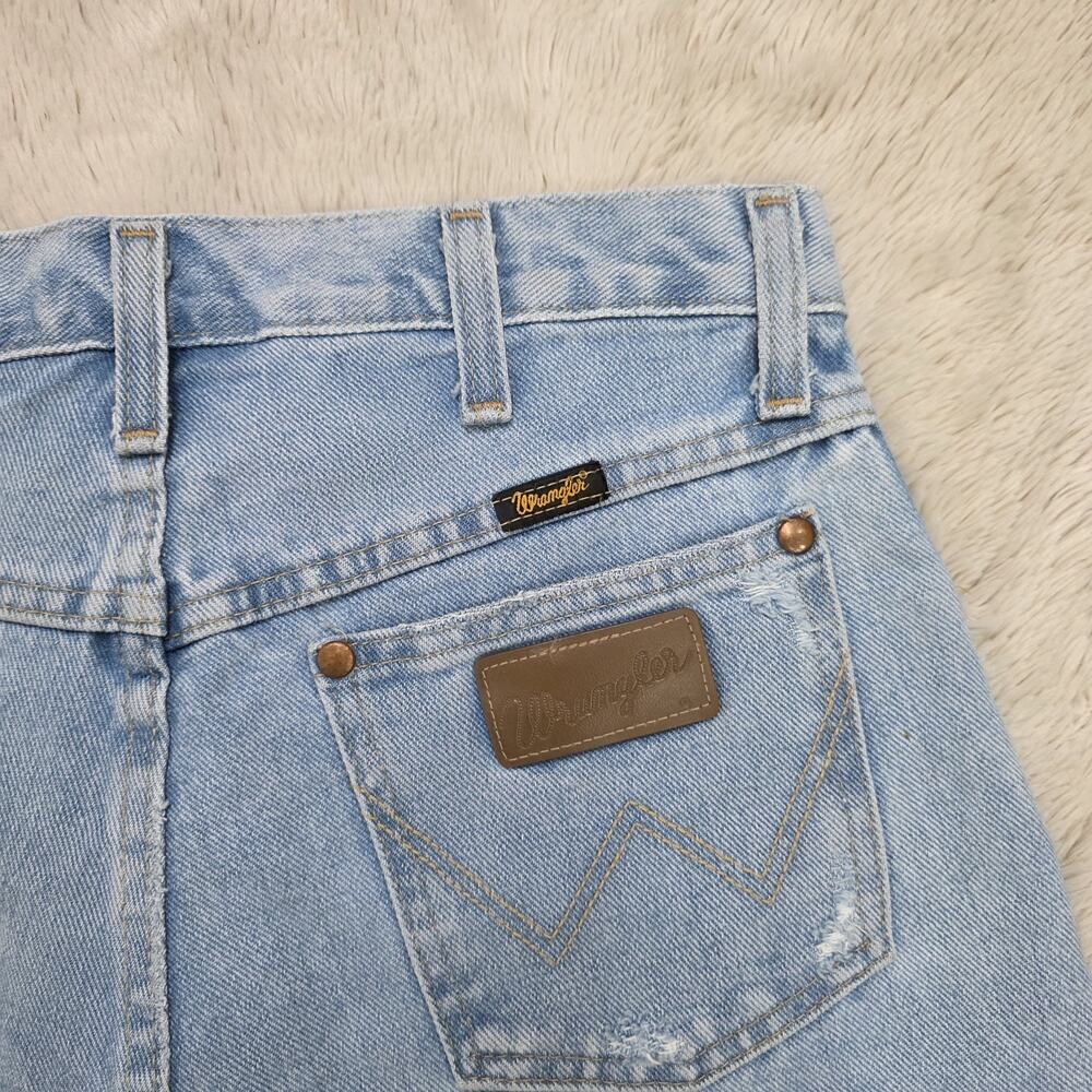 Wrangler Reworked Cutoff Jean Shorts High Waisted Fray Hem Festival Boho Size 26 - Picture 5 of 7